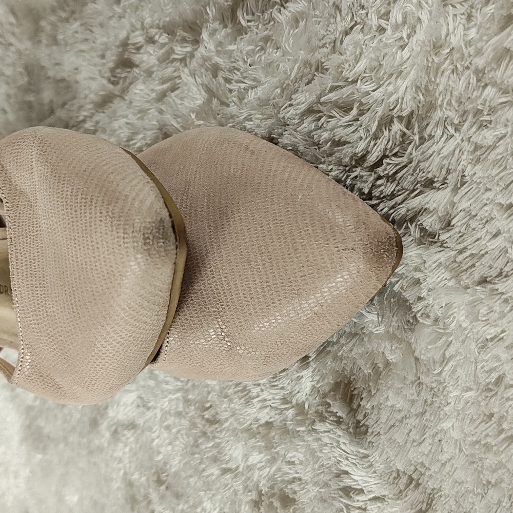 Chinese Laundry Pointy toes flat sandals - Picture 7 of 9